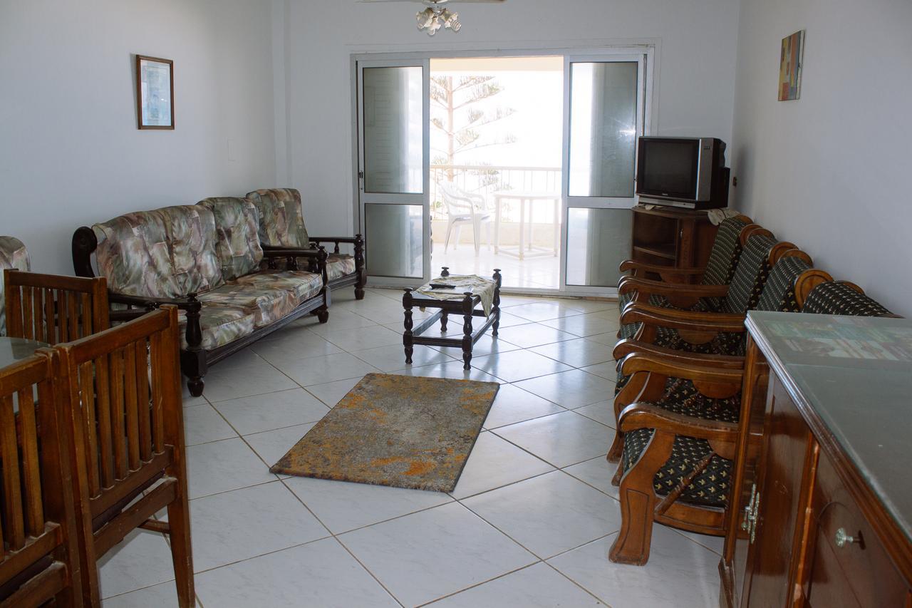 Beachfront Chalet In Green Beach, North Coast Villa El-Alamein Eksteriør billede